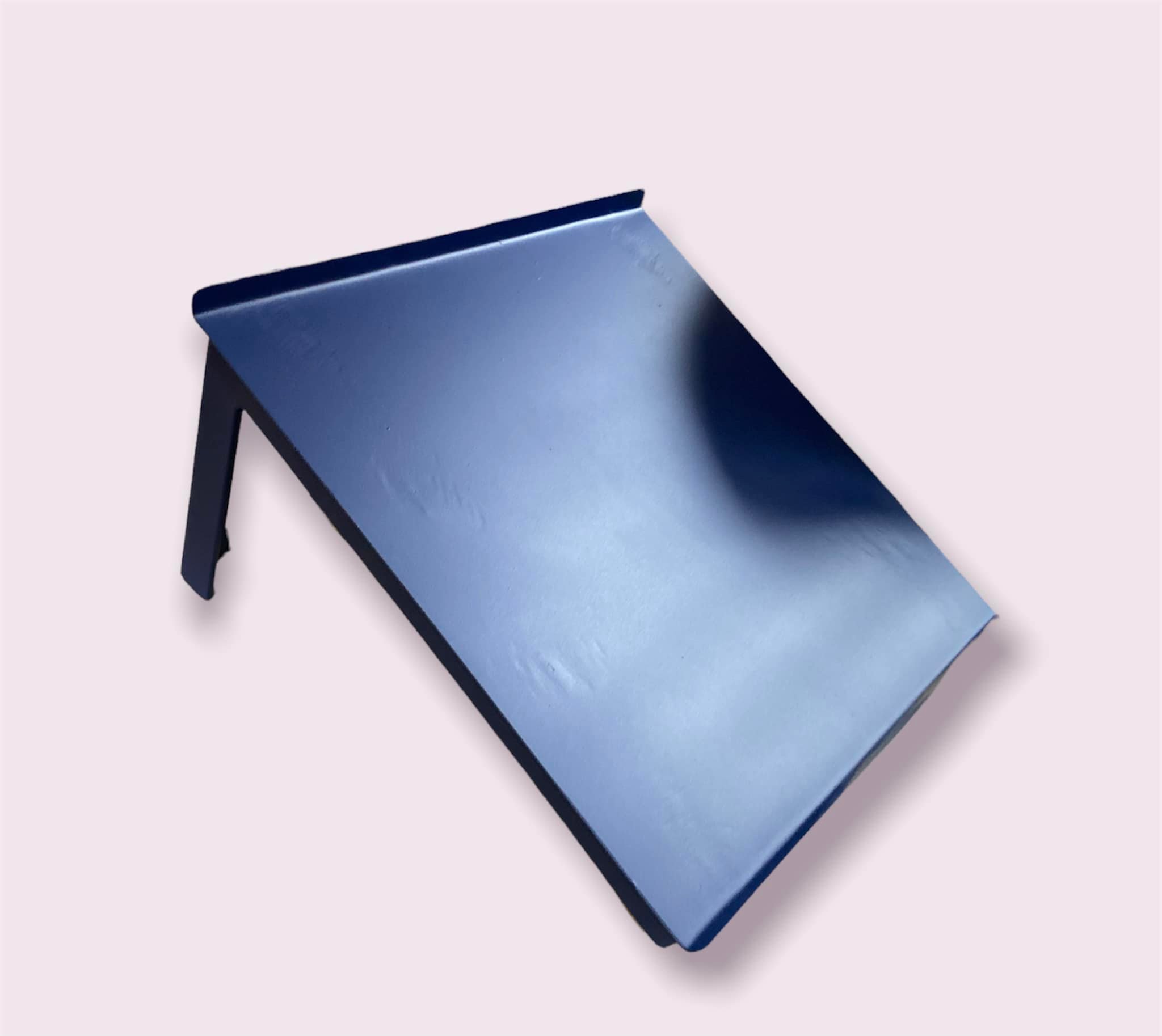 Stahl-Vordach, pulverbeschichtet